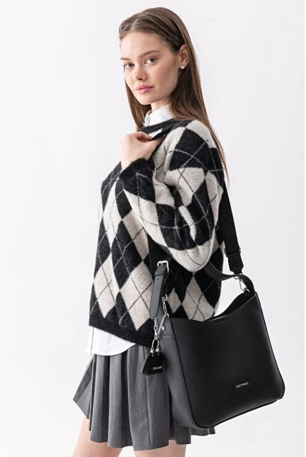Adjustable Strap Everyday Handbag