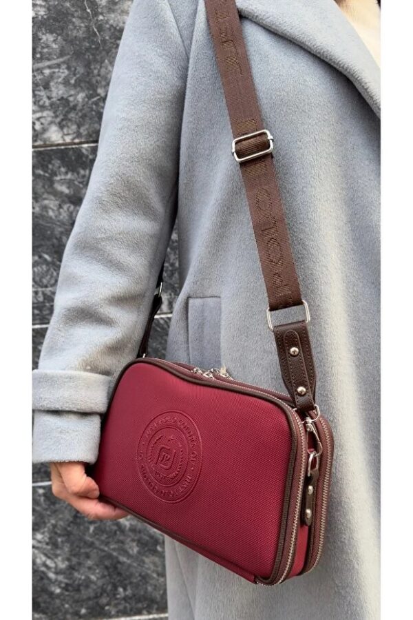 eee Women's Large Everyday Shoulder Bag