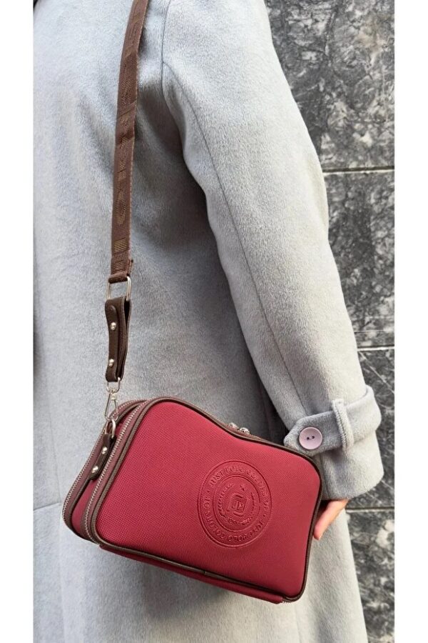 eeeee Women's Large Everyday Shoulder Bag