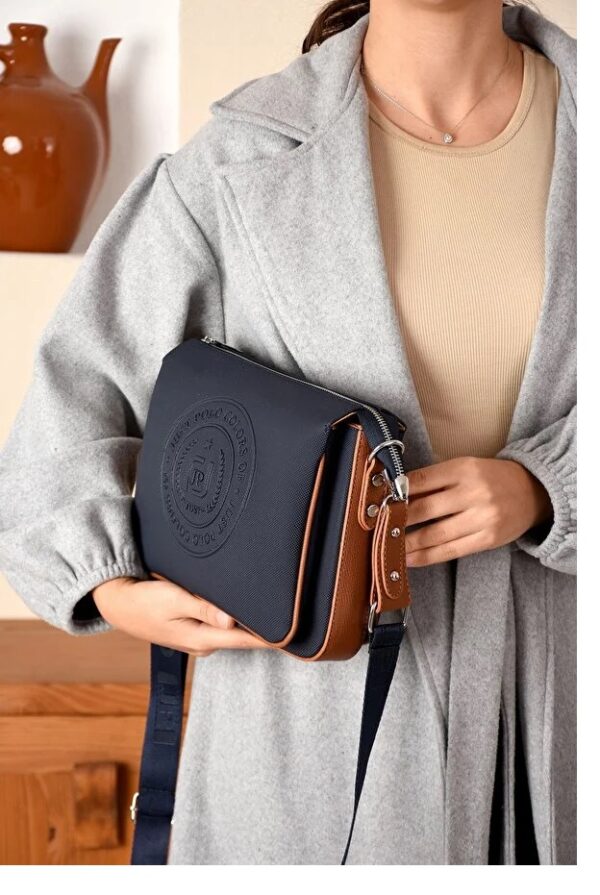 Modern Adjustable Strap Bag